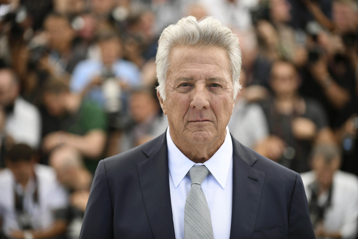 Dustin Hoffman predatore sessuale: i 5 racconti delle vittime
