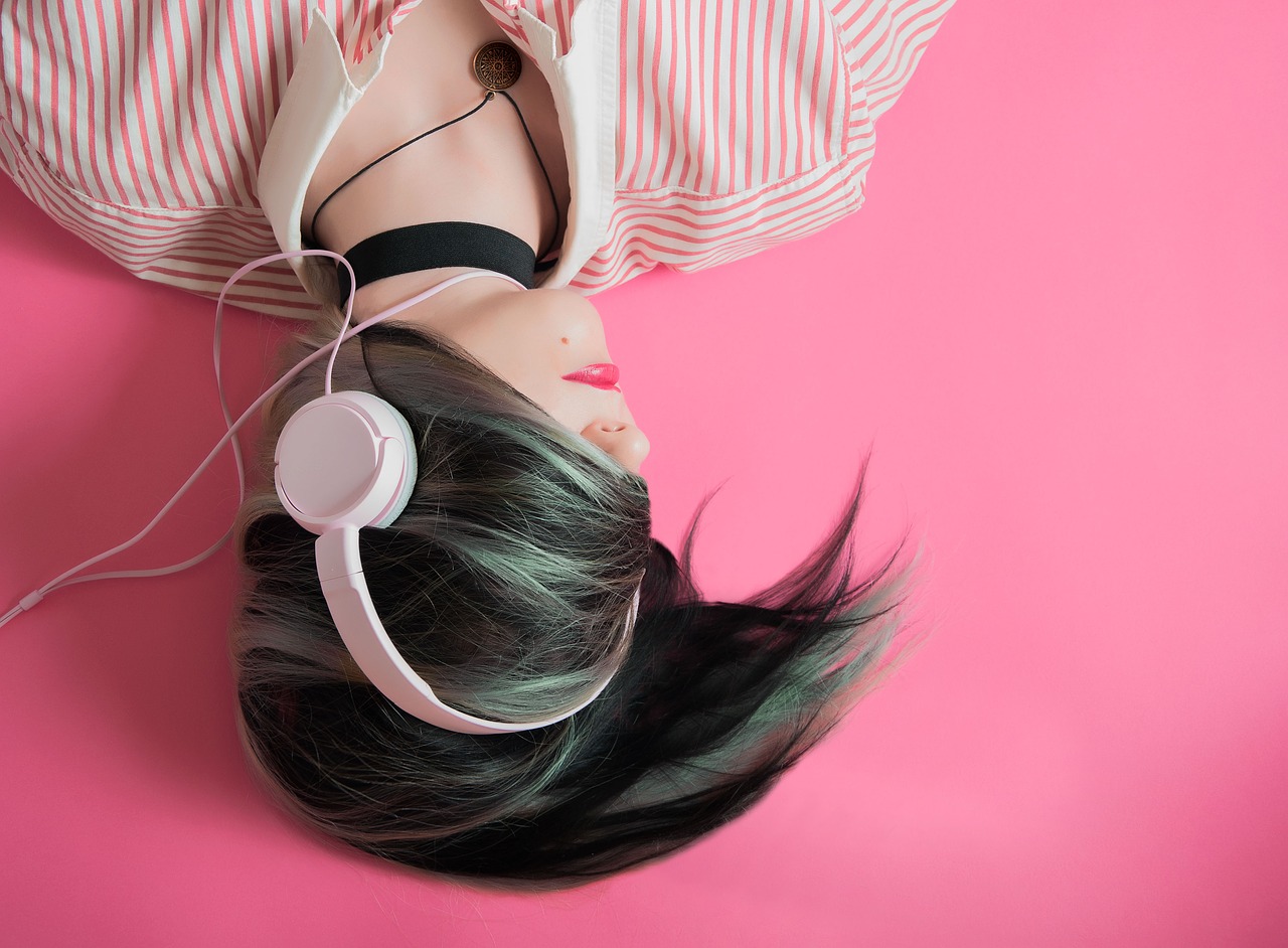 Musica: Ecco quale genere ascoltiamo quando siamo felici, tristi o arrabbiati