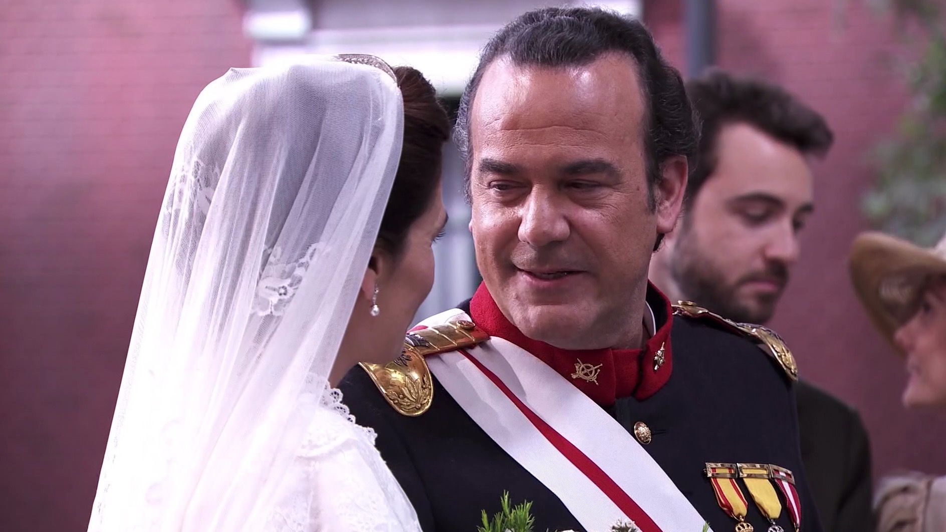 Una Vita: il matrimonio di Silvia ed il colonnello Valverde