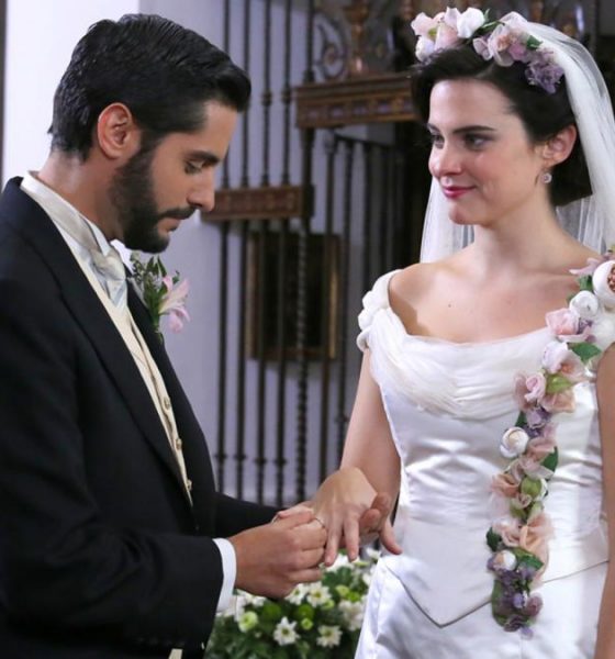 Una Vita, trame: Maria Luisa e Victor si sposano e lasciano Acacias 38