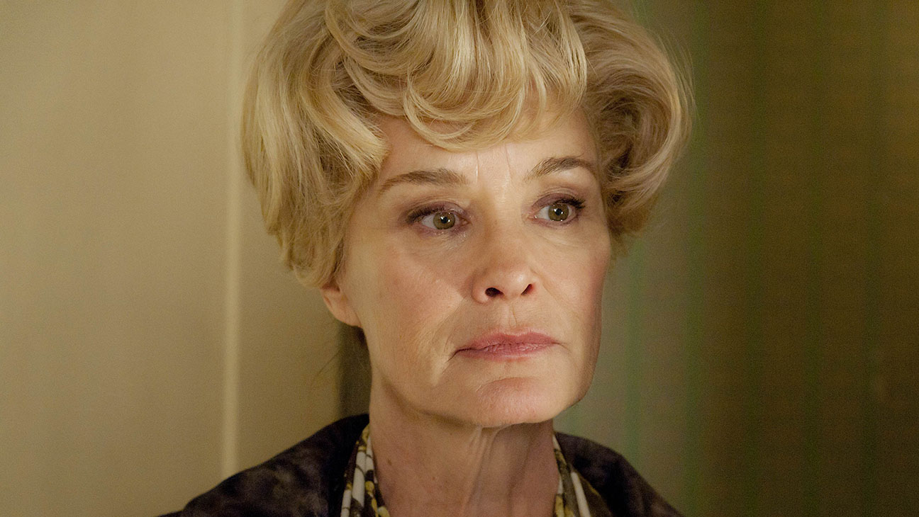 American Horror Story - Jessica Lange — Gogo Magazine