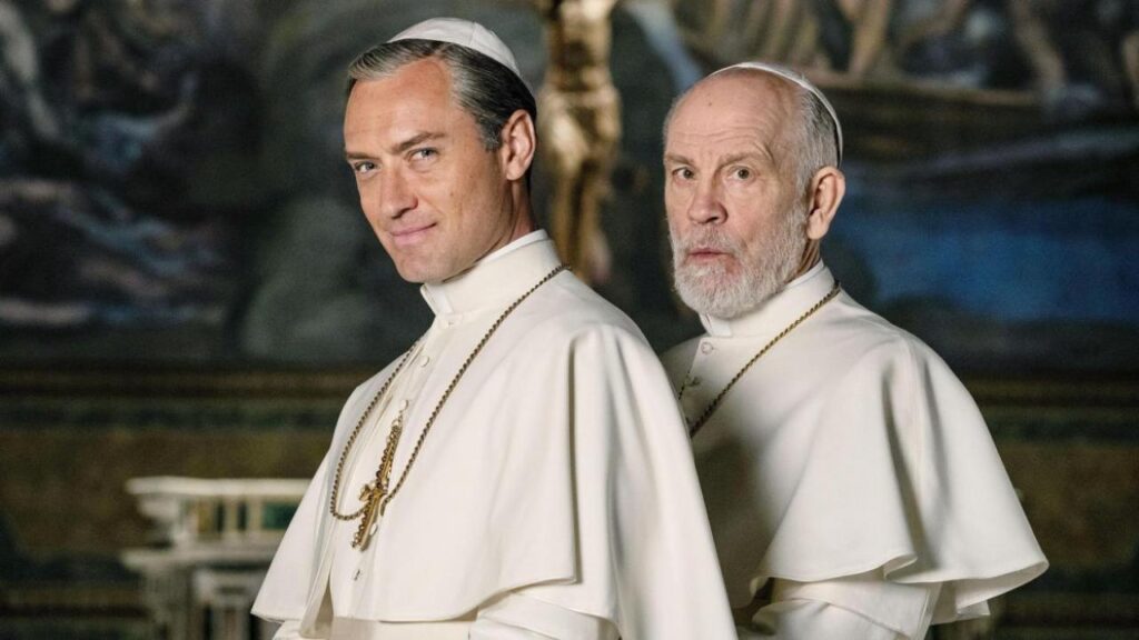 The New Pope 1x05, Jude Law, John Malkovich, Gogo Magazine