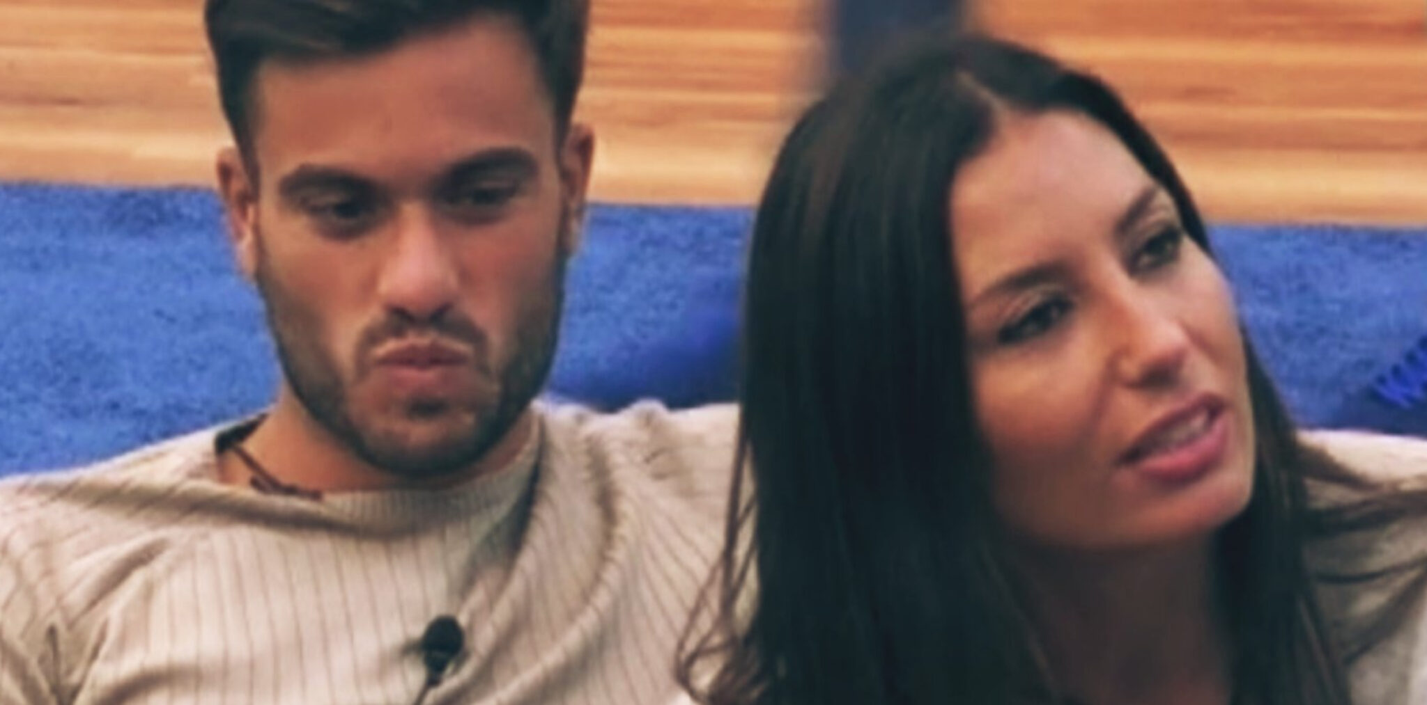 Grande Fratello Vip effusioni tra Elisabetta e Pierpaolo, nuova coppia? Grande Fratello Vip effusioni tra Elisabetta e Pierpaolo, nuova coppia?