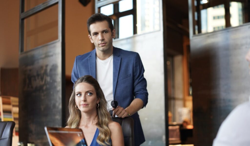 Love Is In The Air Série Netflix France Love is in the air, trama 21 luglio: Ferit scopre che Selin l'ha preso