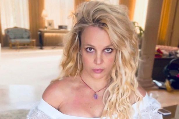 Britney Spears choc, un'indiscrezione allarma i fan: "sta per morire"